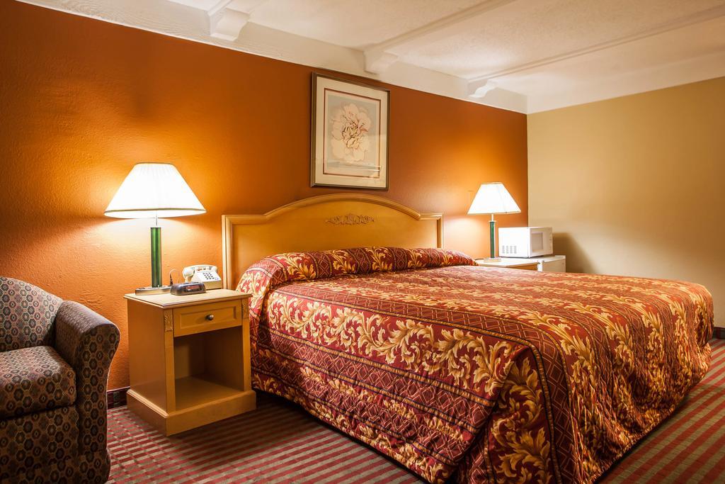 Relax Inn Saint Charles Экстерьер фото